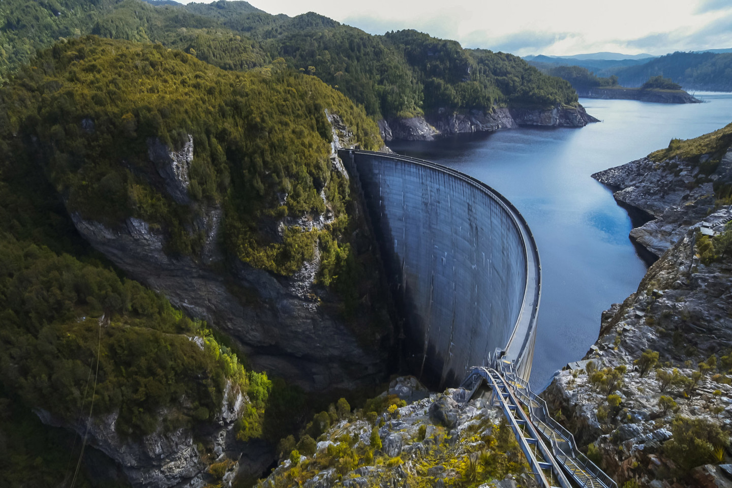 A birds-eye view of an Australian dam site